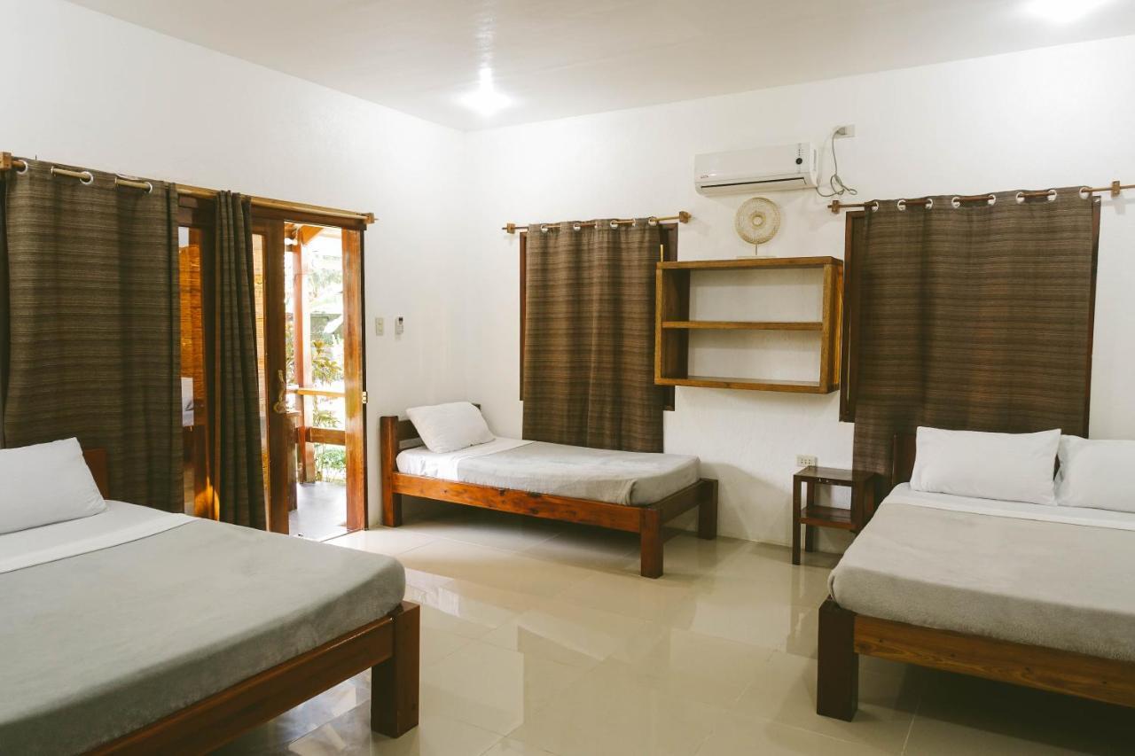 Casa De Loren Family Room General Luna (Surigao del Norte) Exterior foto