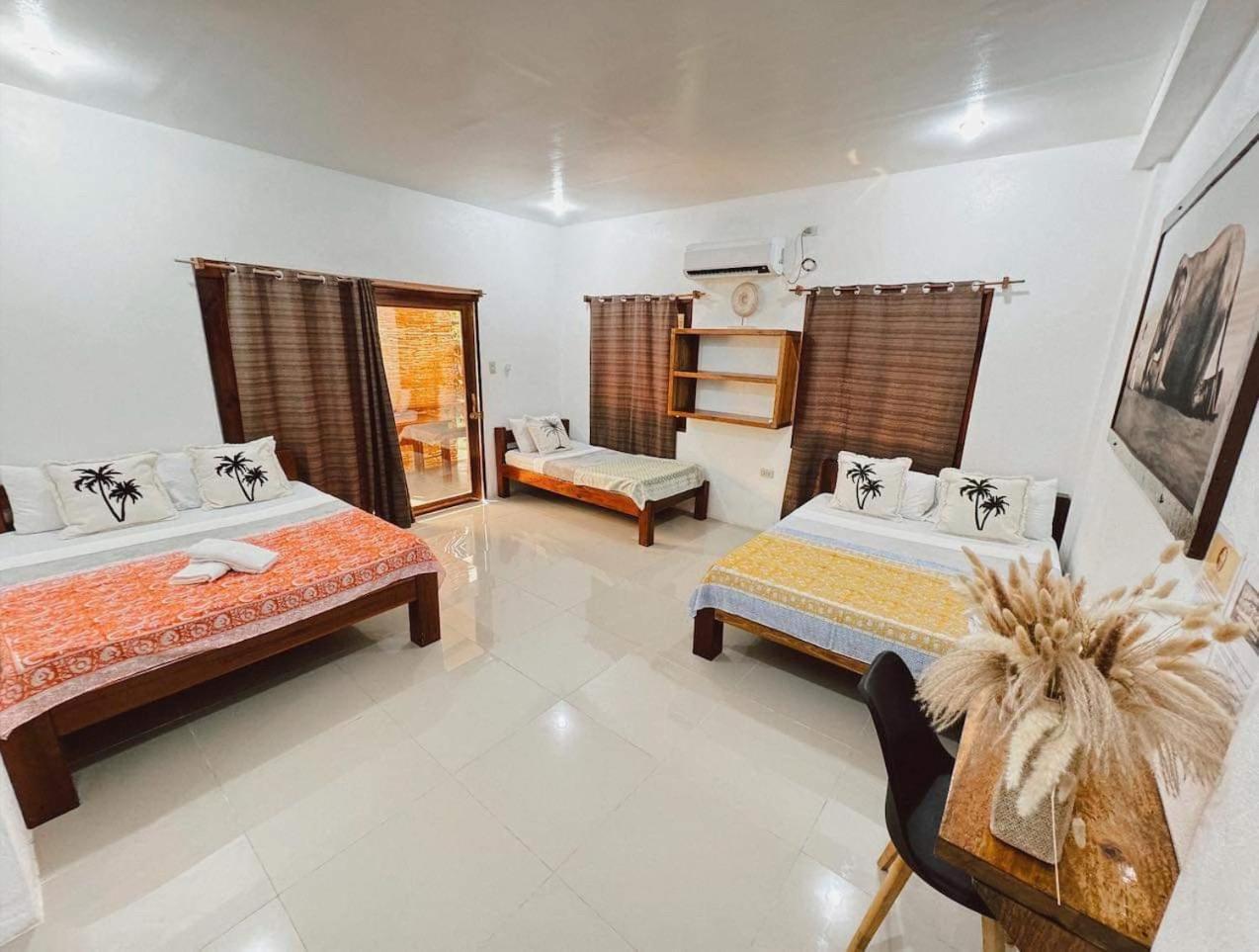 Casa De Loren Family Room General Luna (Surigao del Norte) Exterior foto